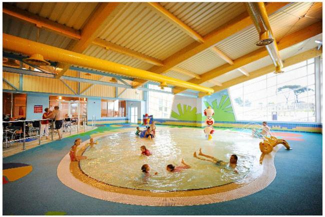 127Cs Hoburne Naish Holiday Park ไฮคลิฟฟ์ ภายนอก รูปภาพ